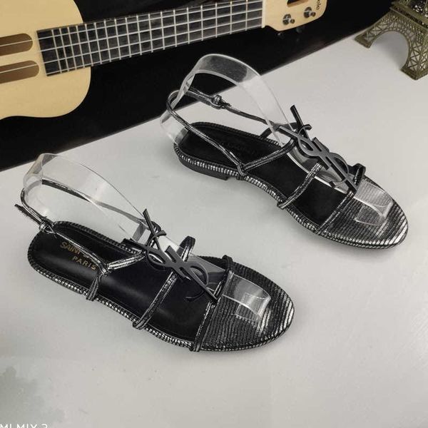 new women s luxury designer shoes women s sandals casual shoes imported patent leather cowhide new fashion show wi, Red;white
new women s luxury designer shoes women s sandals casual shoes imported patent leather cowhide new fashion show wi, Red;white