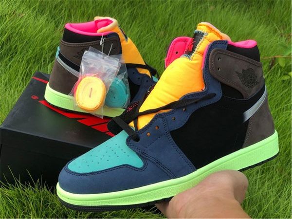 authentic 1 high og bio hack basketball shoes for men suede baroque brown/black-laser orange-racer pink outdoor sneakers sports with box
authentic 1 high og bio hack basketball shoes for men suede baroque brown/black-laser orange-racer pink outdoor sneakers sports with box