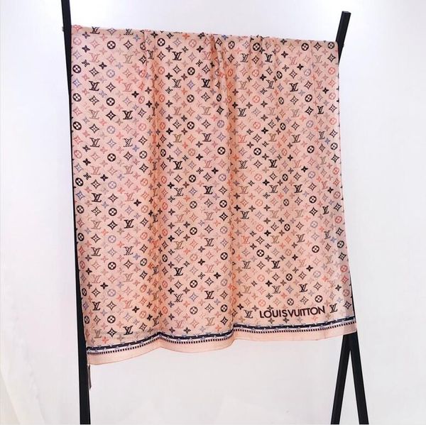 wholesale sales the new ladies fashion scarves silk design specifications 90 cm * 180 cm long, Blue;gray
wholesale sales the new ladies fashion scarves silk design specifications 90 cm * 180 cm long, Blue;gray