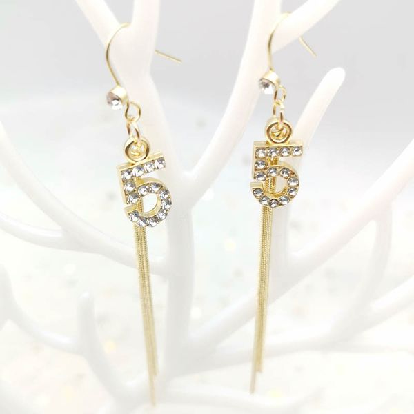 designer retro round pearl earrings fashion exquisite simple temperament female ear jewelry wholesale, Golden;silver
designer retro round pearl earrings fashion exquisite simple temperament female ear jewelry wholesale, Golden;silver