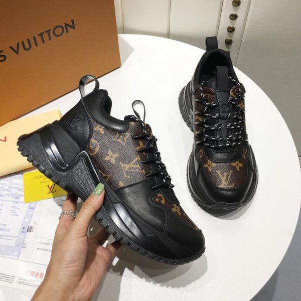 106 new designer luxury women's casual fashion shoes, women's outdoor casual shoes, high-quality materials, with original box, Black