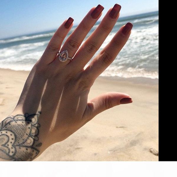 2020 роскошных женские обручальные кольца кольца моды gemstone помолвки для женщин ювелирных изделий имитации бриллиантового кольца для свад, Silver
2020 роскошных женские обручальные кольца кольца моды gemstone помолвки для женщин ювелирных изделий имитации бриллиантового кольца для свад, Silver
