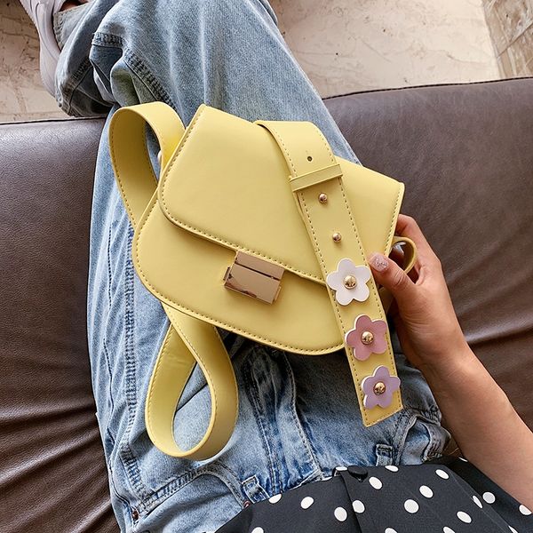 women's summer 2020 small new fashion all-match slant saddle bag simple temperament lock mini small bag
women's summer 2020 small new fashion all-match slant saddle bag simple temperament lock mini small bag