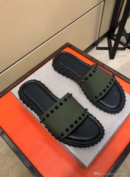 2020 latest gancini casual slippers men's casual shoes fashion trend comfortable shoe size 38-45 type 39745400558
2020 latest gancini casual slippers men's casual shoes fashion trend comfortable shoe size 38-45 type 39745400558