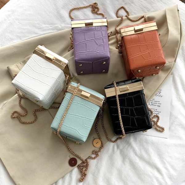 cross body box shape stone pattern shoulder handbags daily for women mini with chain shopping travel pu leather fashion dating
cross body box shape stone pattern shoulder handbags daily for women mini with chain shopping travel pu leather fashion dating
