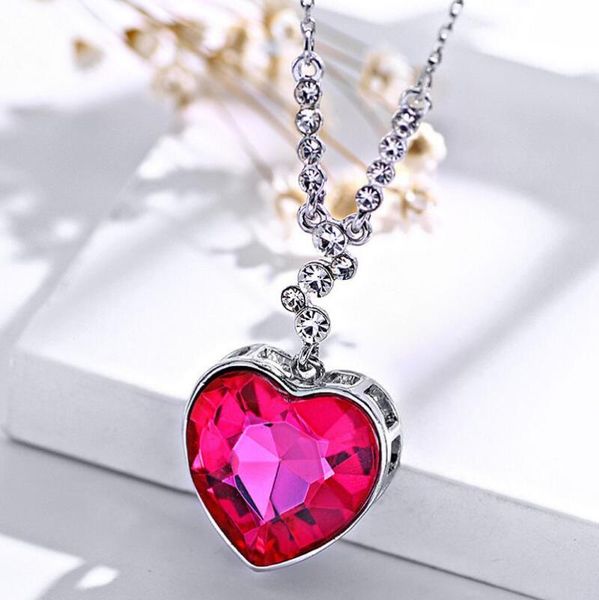 simple big quality crystal heart pendant necklaces sweater chains fashion jewelry chamrs women summer party girl ing, Silver
simple big quality crystal heart pendant necklaces sweater chains fashion jewelry chamrs women summer party girl ing, Silver
