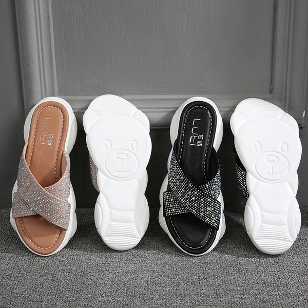 women's outdoor 2019 new outdoor beach thick bottom bear slippers large size plus fat wide fat 41 42 slippers 43
women's outdoor 2019 new outdoor beach thick bottom bear slippers large size plus fat wide fat 41 42 slippers 43