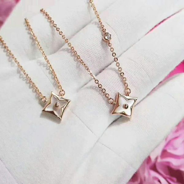 classic new female titanium alloy red white personality necklace noble noble brand jewelry designer full of charm ing, Silver
classic new female titanium alloy red white personality necklace noble noble brand jewelry designer full of charm ing, Silver