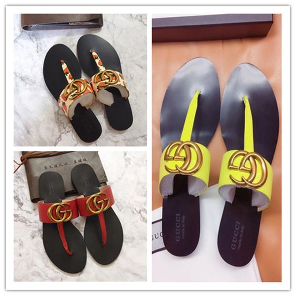 with box genuine leather men and women 2020 cd sandal flip flops metal summer v slipper large size 35-41 gg, Gray
with box genuine leather men and women 2020 cd sandal flip flops metal summer v slipper large size 35-41 gg, Gray