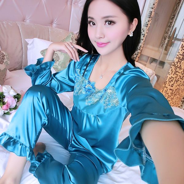 summer lace silkpajamas silkand autumn new long sleeve thin imitation silk women's pajamas lace large size silk two-piece suit, Blue;red
summer lace silkpajamas silkand autumn new long sleeve thin imitation silk women's pajamas lace large size silk two-piece suit, Blue;red