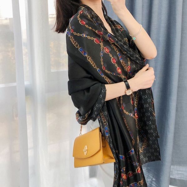 последняя осень зима моды в европе и соединенные штаты, чтобы добавить двухсторонний кашемир проверил шарф цвета шарф кондиционер, Blue;gray
последняя осень зима моды в европе и соединенные штаты, чтобы добавить двухсторонний кашемир проверил шарф цвета шарф кондиционер, Blue;gray