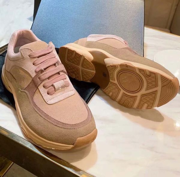 with box woman sneaker casual shoes trainers high qualit sports shoe size:35-41 dhl 012l2301, Black
with box woman sneaker casual shoes trainers high qualit sports shoe size:35-41 dhl 012l2301, Black