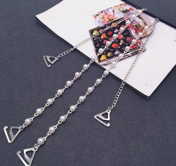 intimates accessories 2021 women's underwear shoulder strap pearl hanging neck bra metal slip wild strapless, Black;white
intimates accessories 2021 women's underwear shoulder strap pearl hanging neck bra metal slip wild strapless, Black;white