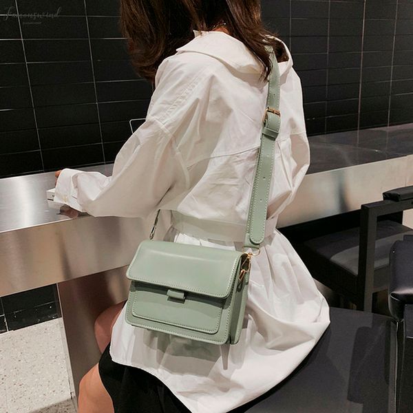 урожай засов кожа crossbody сумки для женщин 2020 путешествие сумки мода простой плеча сумка женская cross body bag h20
урожай засов кожа crossbody сумки для женщин 2020 путешествие сумки мода простой плеча сумка женская cross body bag h20