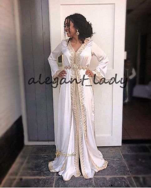 длинные рукава дубай марокканских платья выпускного вечера 2020 gold lace detail вышивка кафтан кафтан арабский случай вечерние платья wear, Black
длинные рукава дубай марокканских платья выпускного вечера 2020 gold lace detail вышивка кафтан кафтан арабский случай вечерние платья wear, Black