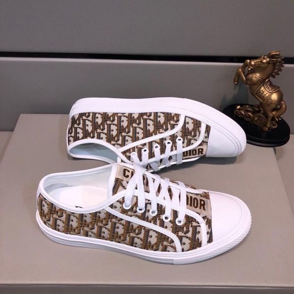 2019u custom new low-cut letters men's casual shoes, personalized wild sports shoes, trend shoes, original box packaging: 38-44, Black
2019u custom new low-cut letters men's casual shoes, personalized wild sports shoes, trend shoes, original box packaging: 38-44, Black