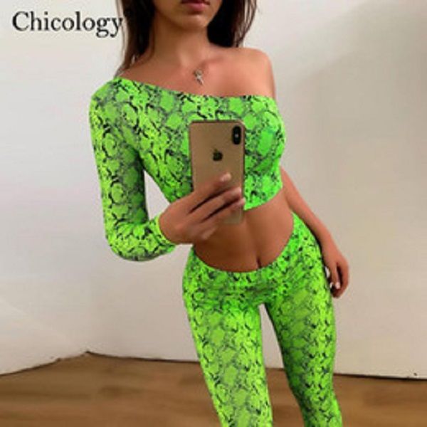 snake print one shoulder 2 two piece matching set women crop high waist long pants autumn winter clothes ladies tracksuit, White
snake print one shoulder 2 two piece matching set women crop high waist long pants autumn winter clothes ladies tracksuit, White