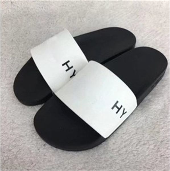 мђжкие и женкие модне ление апоки андалии плаоѬм дизайнеѬ моногѬамма п, Blue;gray
мђжкие и женкие модне ление апоки андалии плаоѬм дизайнеѬ моногѬамма п, Blue;gray