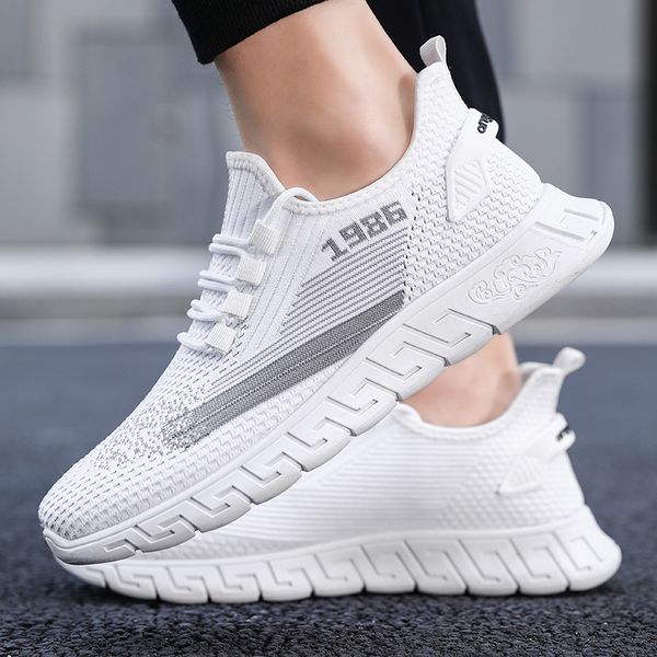 2020 new mens shoes summer breathable mesh thin shoes korean fashion casual sports net shoes students white moire, Black
2020 new mens shoes summer breathable mesh thin shoes korean fashion casual sports net shoes students white moire, Black