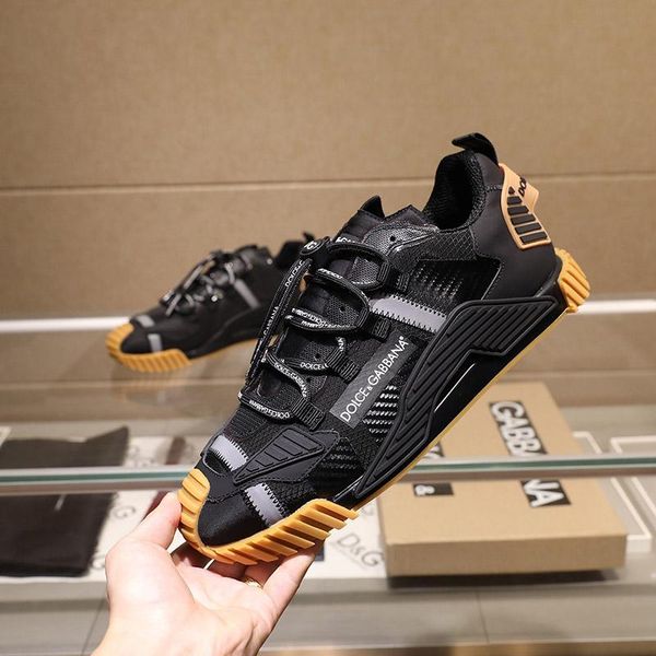 105 brand designer high-quality men's casual sports shoes, outdoor casual shoes, with original box packaging size 38--45, Black
105 brand designer high-quality men's casual sports shoes, outdoor casual shoes, with original box packaging size 38--45, Black
