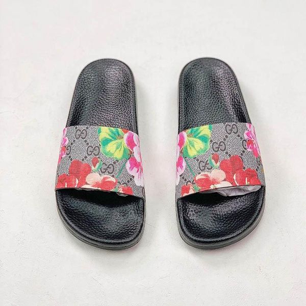 luxury designer rubber slides slippers sandal floral brocade women men slipper gear bottoms flip flops striped beach
luxury designer rubber slides slippers sandal floral brocade women men slipper gear bottoms flip flops striped beach