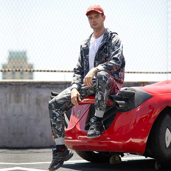 2020 zipper mens tracksuit sets brand long sleeve hip hop hoodies jacket + pants camouflage men sportswear two pieces sweatsuit, Gray
2020 zipper mens tracksuit sets brand long sleeve hip hop hoodies jacket + pants camouflage men sportswear two pieces sweatsuit, Gray
