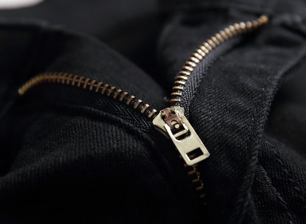 2020.7.20mens casual прямые джинсы ретро тонкий тощий джинсы модельер ripped мужчины hip hop light blue denim брюки
2020.7.20mens casual прямые джинсы ретро тонкий тощий джинсы модельер ripped мужчины hip hop light blue denim брюки
