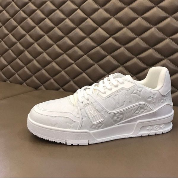 011 high-quality men's casual sports shoes and designer luxury outdoor casual shoes, the original box size is 38-45, Black
011 high-quality men's casual sports shoes and designer luxury outdoor casual shoes, the original box size is 38-45, Black