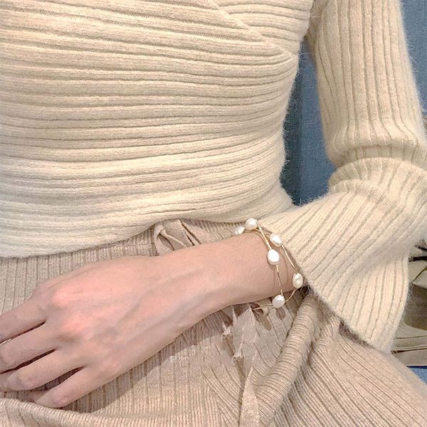 aomu elegant new natural pearl fashion simple beaded bracelet female white irregular pearl party wedding korean jewelry bracelet, Black
aomu elegant new natural pearl fashion simple beaded bracelet female white irregular pearl party wedding korean jewelry bracelet, Black