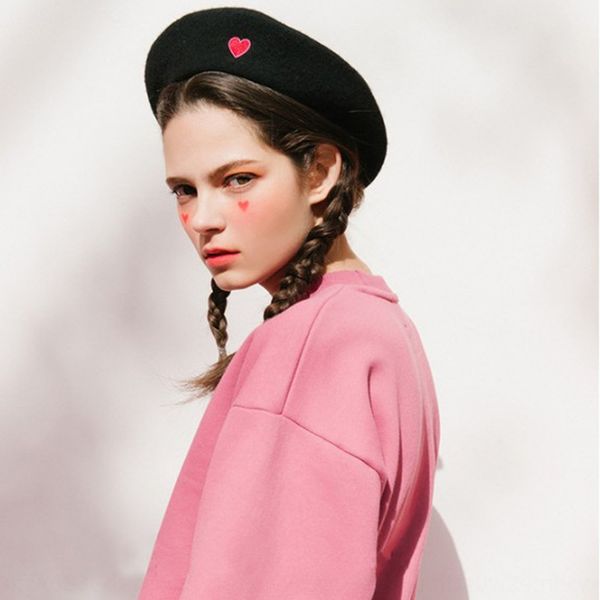 korean style season all-match wool painter's hat en wool beret gold cerun embroidery love beret painter hat, Blue;gray
korean style season all-match wool painter's hat en wool beret gold cerun embroidery love beret painter hat, Blue;gray