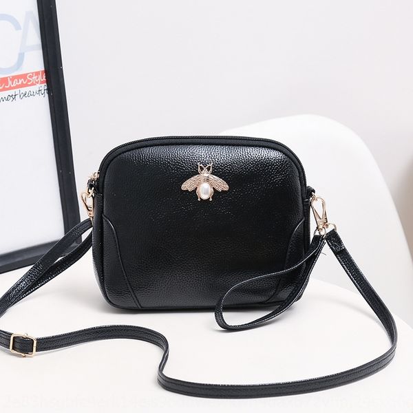 pu messenger office workers all-match shoulder women's mobile phone large shoulder small bag capacity small bag
pu messenger office workers all-match shoulder women's mobile phone large shoulder small bag capacity small bag