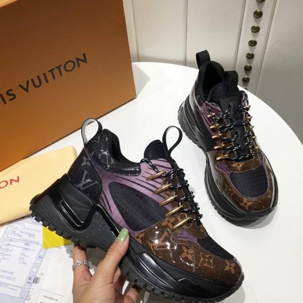 066 new designer luxury women's casual fashion shoes, women's outdoor casual shoes, high-quality materials, with original box, Black
066 new designer luxury women's casual fashion shoes, women's outdoor casual shoes, high-quality materials, with original box, Black
