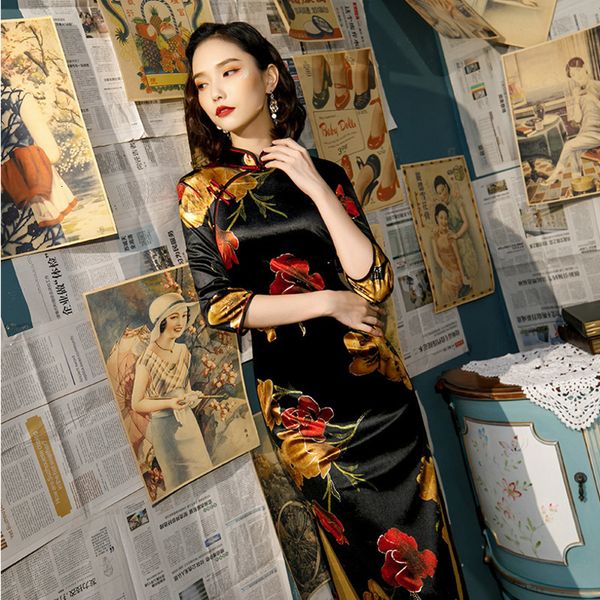 autumn clothing 5xl 4xl black flower cheongsam velvet dress flexible qipao woman chipao chinese vintage long dress elastic force, Red
autumn clothing 5xl 4xl black flower cheongsam velvet dress flexible qipao woman chipao chinese vintage long dress elastic force, Red