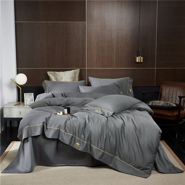 crown embroidery on gray blue duvet cover super soft 600tc brushed cotton 4pcs king size bedding set bed sheet pillowcases
crown embroidery on gray blue duvet cover super soft 600tc brushed cotton 4pcs king size bedding set bed sheet pillowcases
