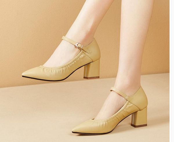 2020 spring and autumn with new style fashion high heel coarse heel pointed end women's shoes@jkl5, Black
2020 spring and autumn with new style fashion high heel coarse heel pointed end women's shoes@jkl5, Black