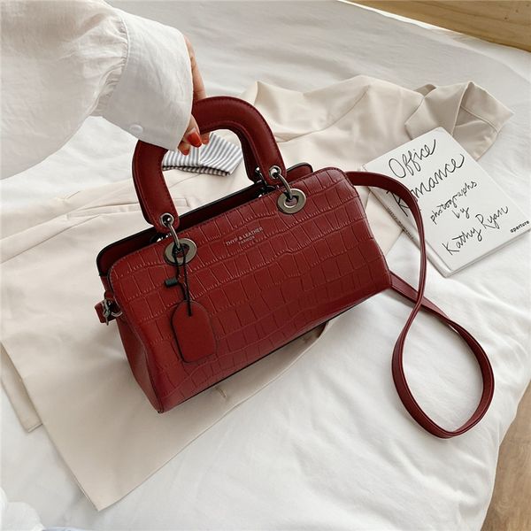 hand bags for women 2020 new alligator pu leather fashion shoulder bag ladies luxury handbags big crossbody messenger bags black
hand bags for women 2020 new alligator pu leather fashion shoulder bag ladies luxury handbags big crossbody messenger bags black