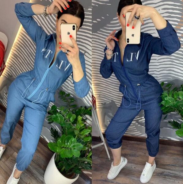2020 женщины модельер костюмы марк solid color letter print two piece set женщины luxury casual двухкусочного pant новая одежда set, Gray
2020 женщины модельер костюмы марк solid color letter print two piece set женщины luxury casual двухкусочного pant новая одежда set, Gray