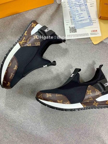 2021-2020w high -end customized men 's and women 's alphabet thick -soled casual sports shoes ,fashionable wild couple party sho, Black
2021-2020w high -end customized men 's and women 's alphabet thick -soled casual sports shoes ,fashionable wild couple party sho, Black