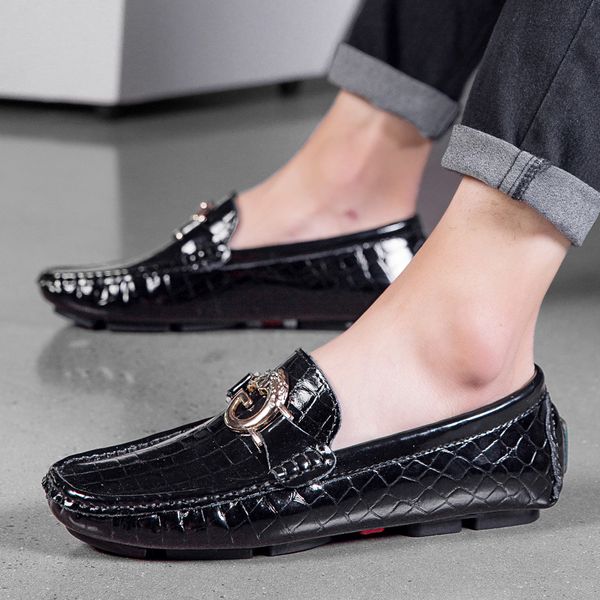 2020 new men fashionable shoes causal sneakers breathable light stylish male moccasins footwear black leather italian tide
2020 new men fashionable shoes causal sneakers breathable light stylish male moccasins footwear black leather italian tide