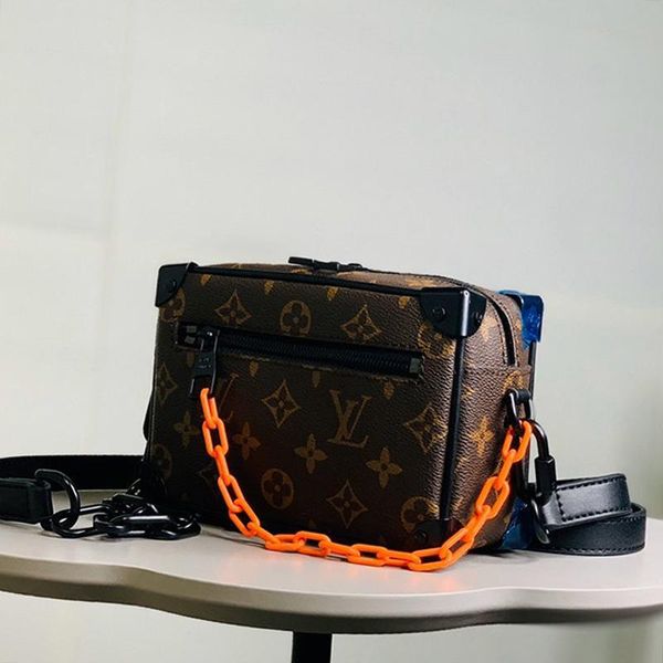 classic women mini chain zipper shoulder bag leather messenger crossbody bag womens designer luxury handbags clutch bags with origin box
classic women mini chain zipper shoulder bag leather messenger crossbody bag womens designer luxury handbags clutch bags with origin box