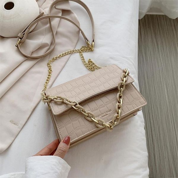 stone pattern small pu leather crossbody bags for women 2020 fashion acrylic chain design shoulder handbags and purses
stone pattern small pu leather crossbody bags for women 2020 fashion acrylic chain design shoulder handbags and purses
