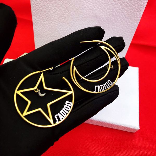 2020cd star moon big circle earrings women's advanced feeling internet celebrity temperament exaggerated fashion personality asymmetric, White
2020cd star moon big circle earrings women's advanced feeling internet celebrity temperament exaggerated fashion personality asymmetric, White