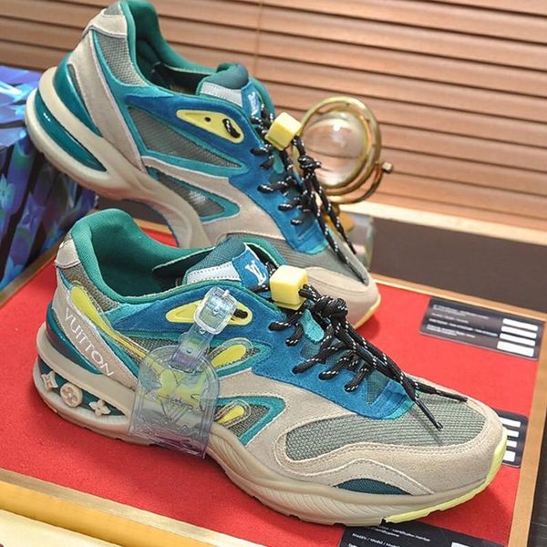 102 men's designer casual sports shoes, fashionable outdoor travel casual shoes, sports shoes. fast delivery in original box packaging, Black
102 men's designer casual sports shoes, fashionable outdoor travel casual shoes, sports shoes. fast delivery in original box packaging, Black