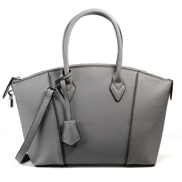 fashionable lady handbag 7a high-end custom quality handbag classic business leisure fashion bag metal jewelry with long shoulder straps 00
fashionable lady handbag 7a high-end custom quality handbag classic business leisure fashion bag metal jewelry with long shoulder straps 00