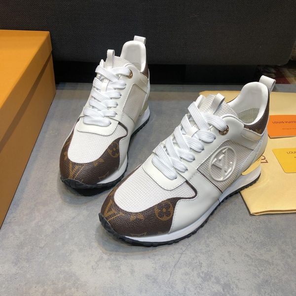 2020r luxury custom running sports shoes leather mesh stitching increase casual shoes, high-end fashion wild party shoes, size: 35-41, Black
2020r luxury custom running sports shoes leather mesh stitching increase casual shoes, high-end fashion wild party shoes, size: 35-41, Black