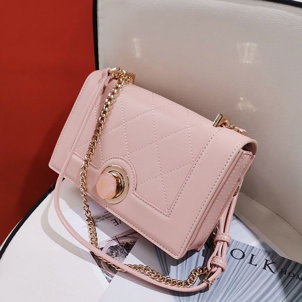 2020 fashion small sweet wind ladies handbag single shoulder bag gem lock lady inclined shoulder bag
2020 fashion small sweet wind ladies handbag single shoulder bag gem lock lady inclined shoulder bag