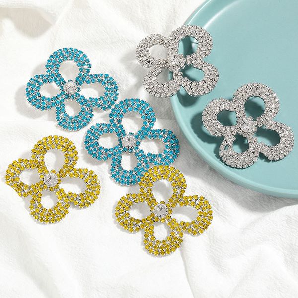 summer new fashion alloy rhinestone diamond flower earrings female temperament earring net red ins wind, Golden
summer new fashion alloy rhinestone diamond flower earrings female temperament earring net red ins wind, Golden