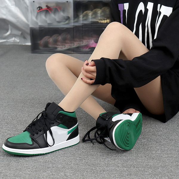 new 1 mid green toe (gs) 554725 067 black red white pine green golf shoes tennis shoes mens designer trainers schoenen ing, White;red
new 1 mid green toe (gs) 554725 067 black red white pine green golf shoes tennis shoes mens designer trainers schoenen ing, White;red