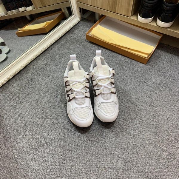 2020t classic printing trend leather casual shoes men and women outdoor sports shoes fashion wild party couple shoes, size 35-45, Black
2020t classic printing trend leather casual shoes men and women outdoor sports shoes fashion wild party couple shoes, size 35-45, Black