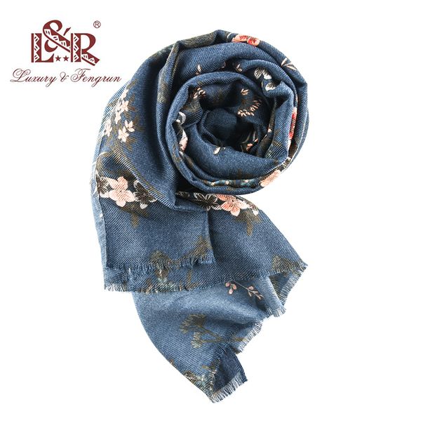 2020 fashion chiffon scarf women luxury foulard women brand silk scarf floral scarves shawl print hijab wrap, Blue;gray
2020 fashion chiffon scarf women luxury foulard women brand silk scarf floral scarves shawl print hijab wrap, Blue;gray